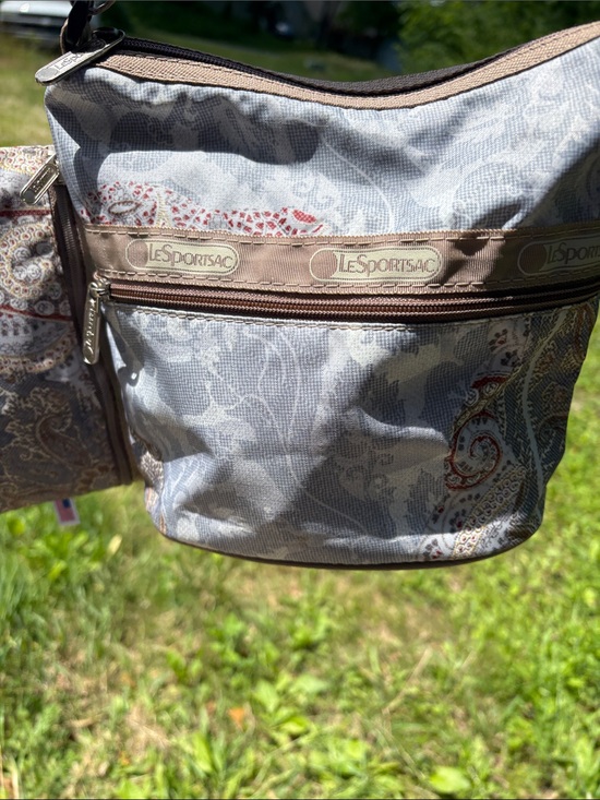 Lesportsac Handbags - LeSportsac Beige and Brown Paisley Crossbody Bag